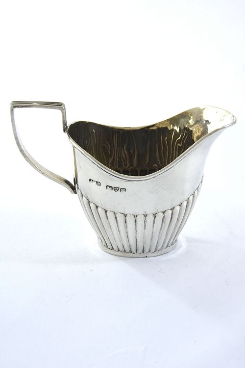 fig 3. Victorian Silver Cream Jug & Sugar Bowl – Chester 1901