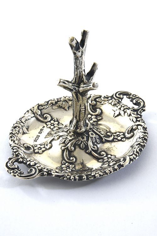 fig 1. Victorian Silver Ring Tree 1901