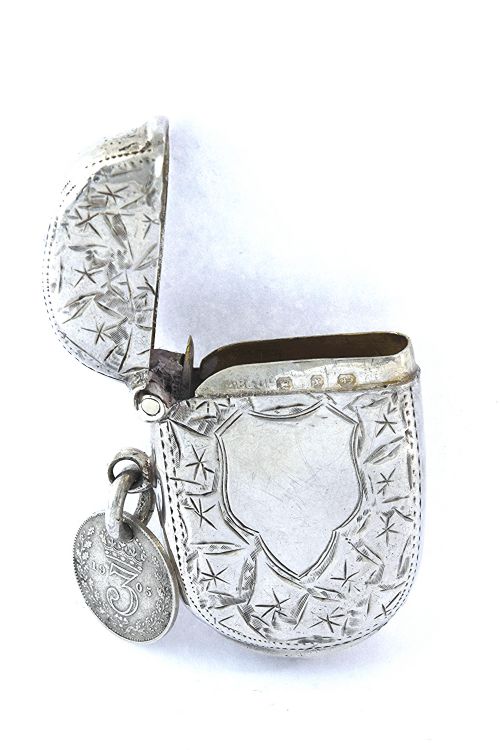fig 1. Victorian Silver Vesta Case 1897