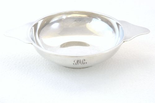 fig 1. Antique Silver Quaich 1919