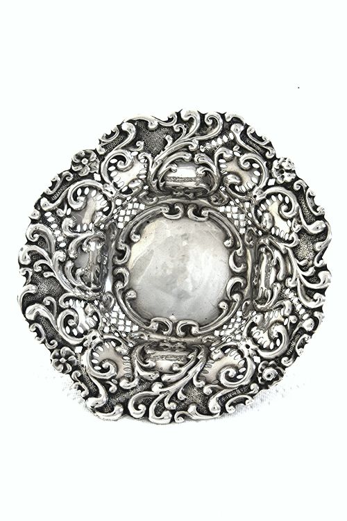 fig 1. Pair of Edwardian Silver Bonbon Dishes 1902