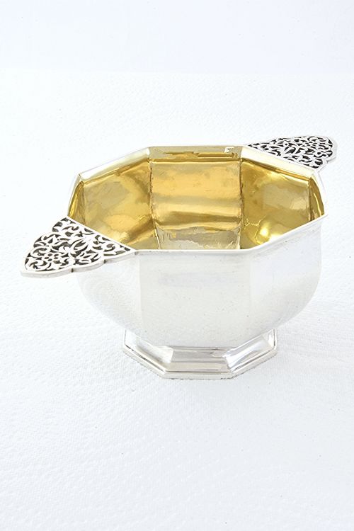 Victorian Octagonal Silver Quaich 1884