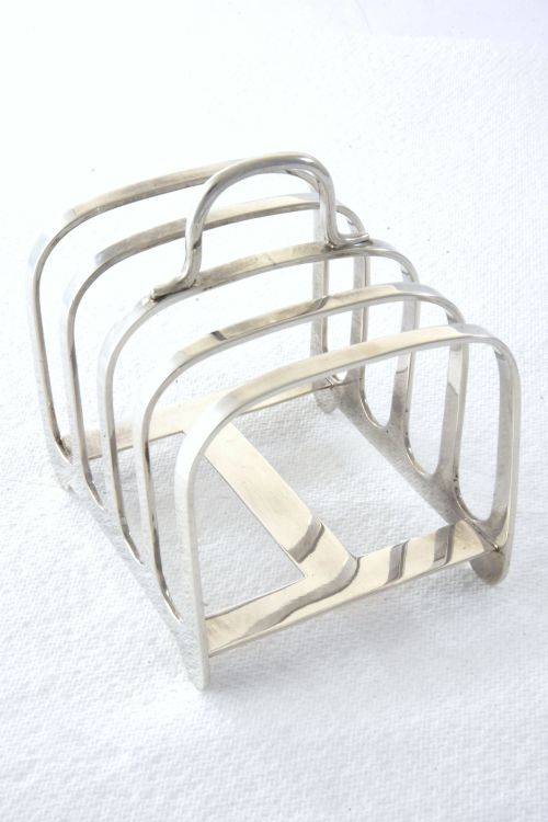 fig 2. Edwardian Silver Toast Rack (4 Slice) – Chester 1909