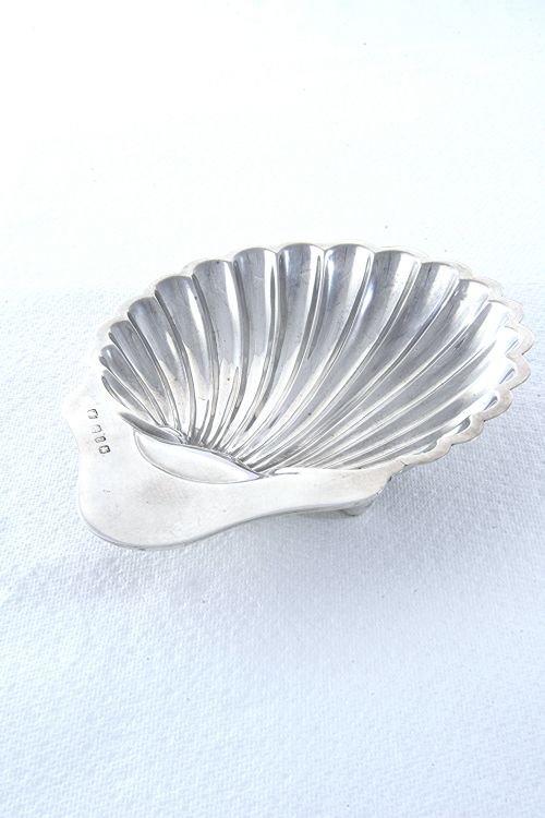 fig 2. Victorian Silver Shell-Shaped Dish 1898