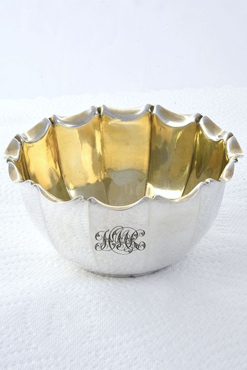 fig 1. George V Silver Sugar Bowl 1913