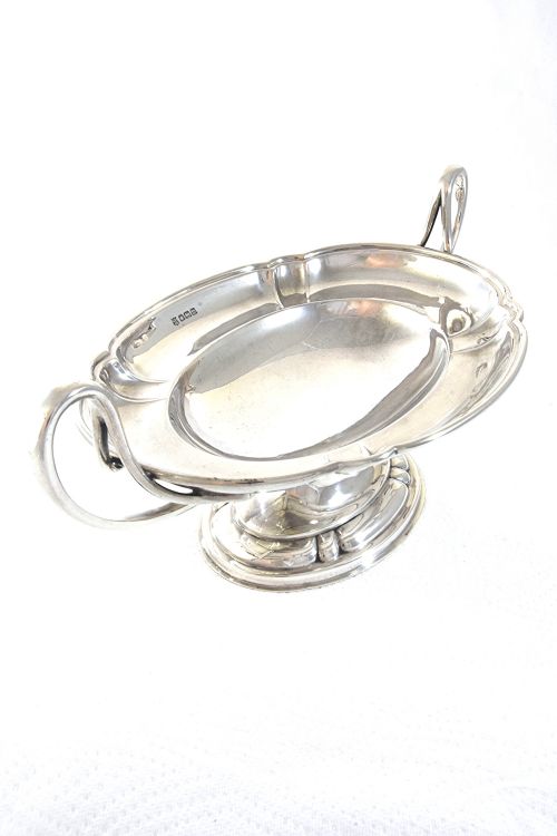 fig 1. George V Silver Pedestal Dish 1914