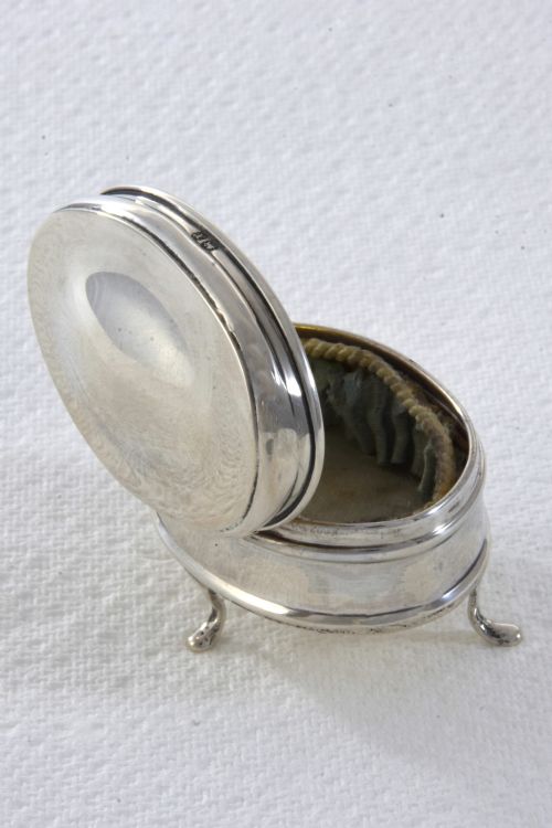 fig 4. Edwardian Silver Trinket Box – Chester 1910