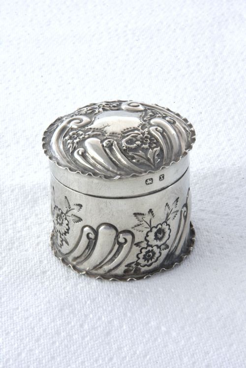 fig 1. Victorian Silver Trinket Pot 1897