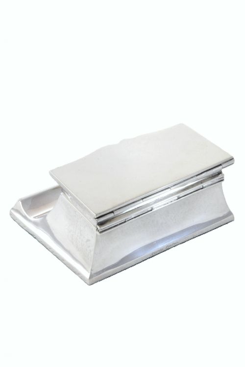 fig 3. Asprey & Co. Solid Silver Double Inkwell / Stamp Box 1911