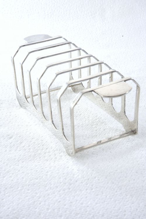 fig 1. Art Deco Silver Toast Rack (6 Slice) 1937