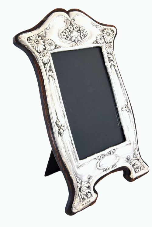 Art Nouveau Silver Mounted Oak Backed Photo Frame 1909