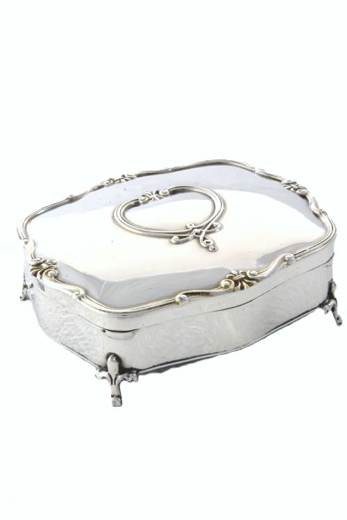 fig 1. Art Nouveau Silver Trinket Box 1915