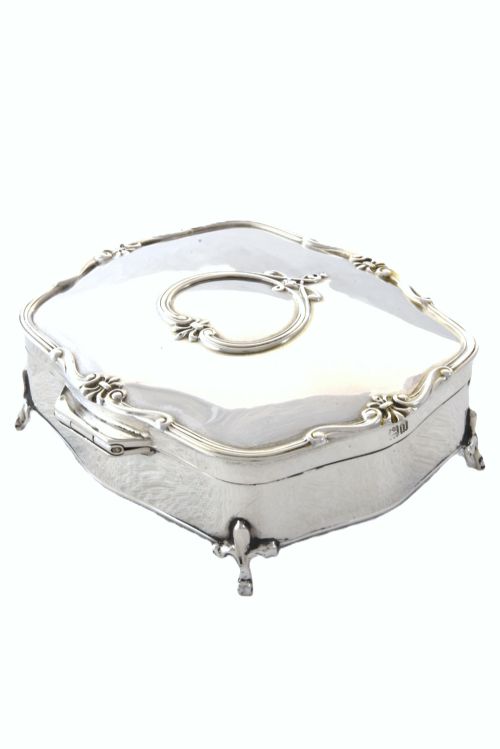 fig 3. Art Nouveau Silver Trinket Box 1915