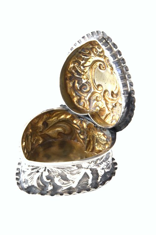 fig 2. Victorian Silver Heart-Shaped Pill Box – Chester 1896