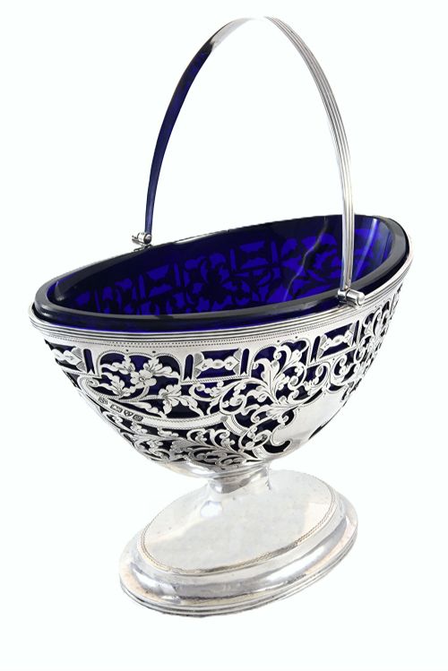EDWARDIAN SILVER BLUE GLASS SUGAR BASKET CHESTER 1903 - ADDITIONAL PHOTO 1