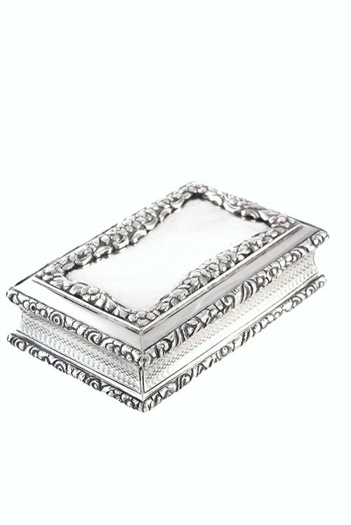 fig 1. Nathaniel Mills William IV Silver Table Snuff Box 1834