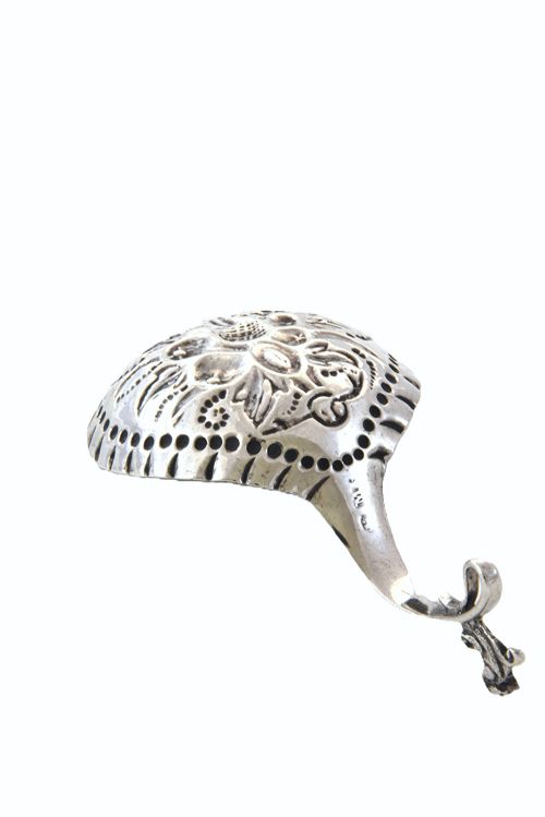 fig 3. George III Silver Caddy Spoon 1807