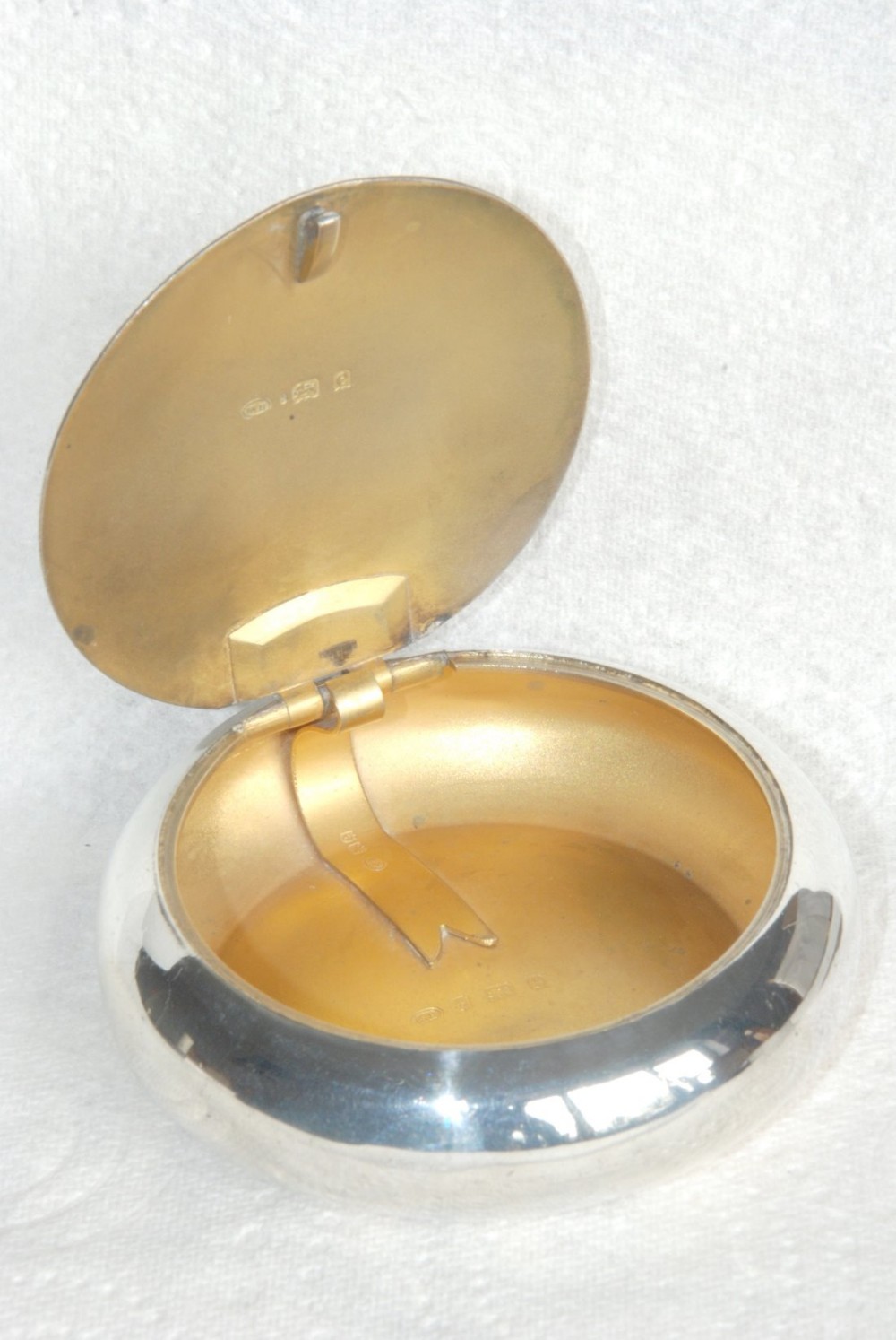 Large Edwardian Solid Silver Snuff Box 1904