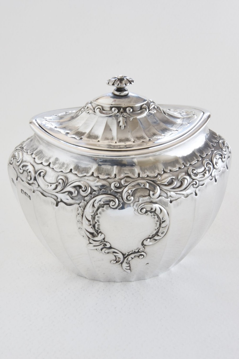 Victorian Solid Silver Tea Caddy 1901