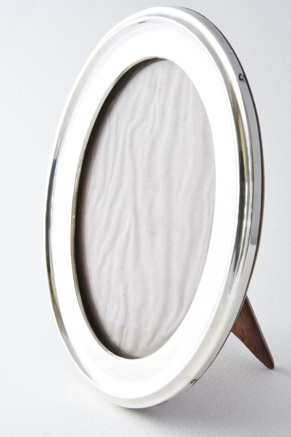 Antique Oval Silver Oak Backed Photo Frame 1912