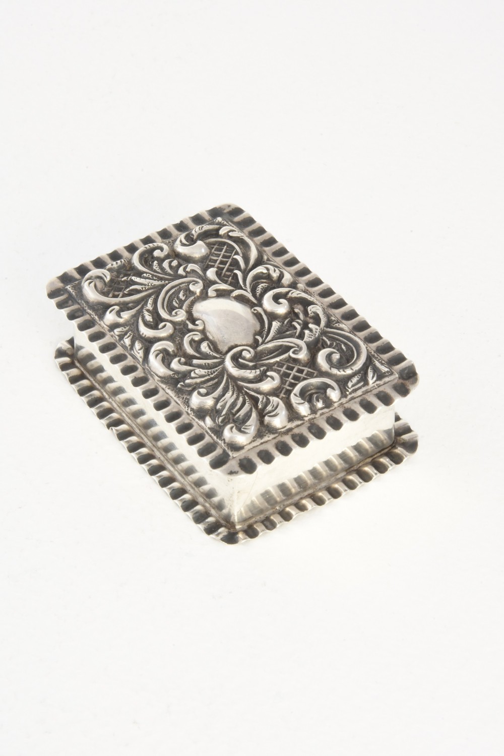 Edwardian Solid Silver Pill Box 1902