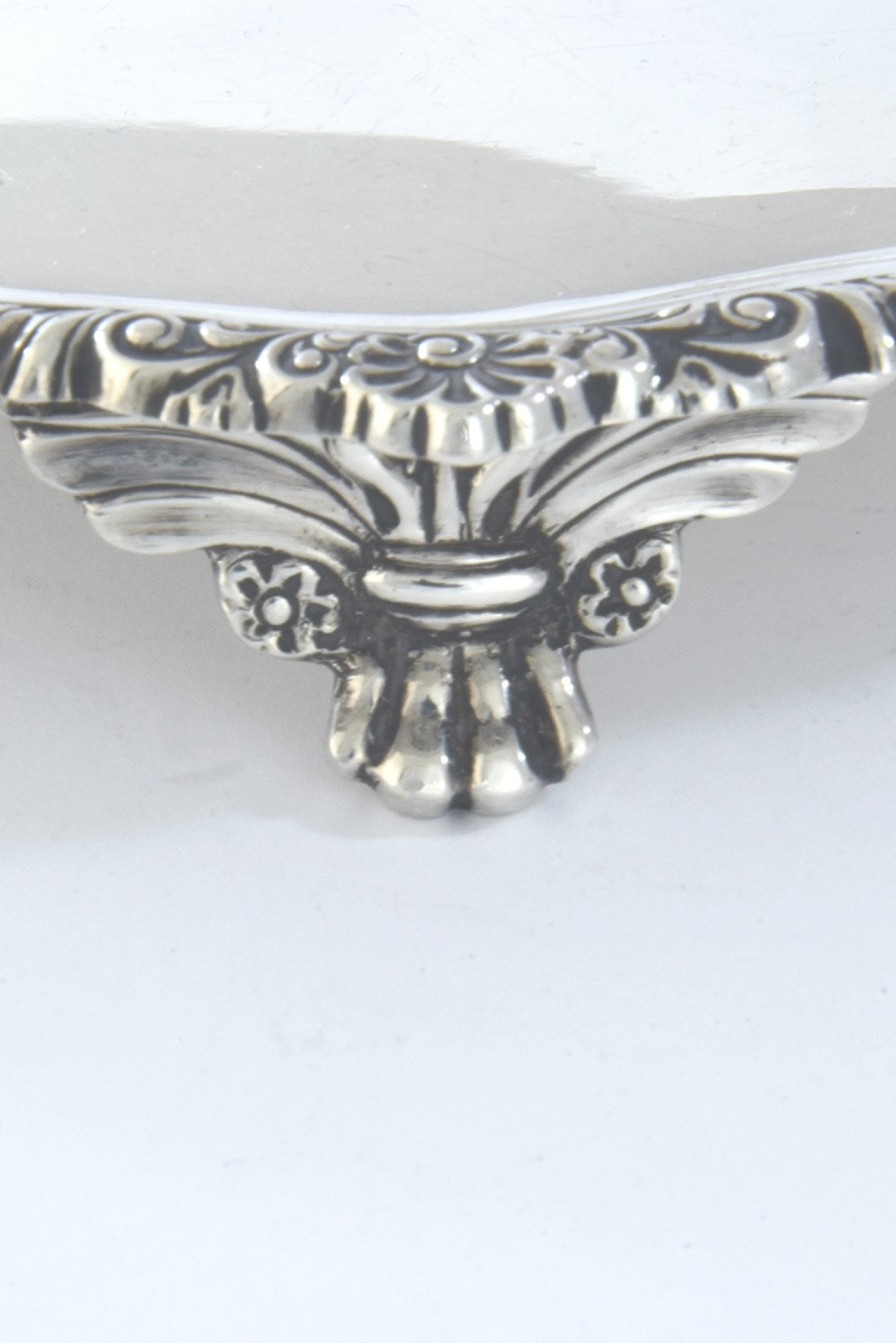 Victorian Sterling Silver Salver 1895 View IV