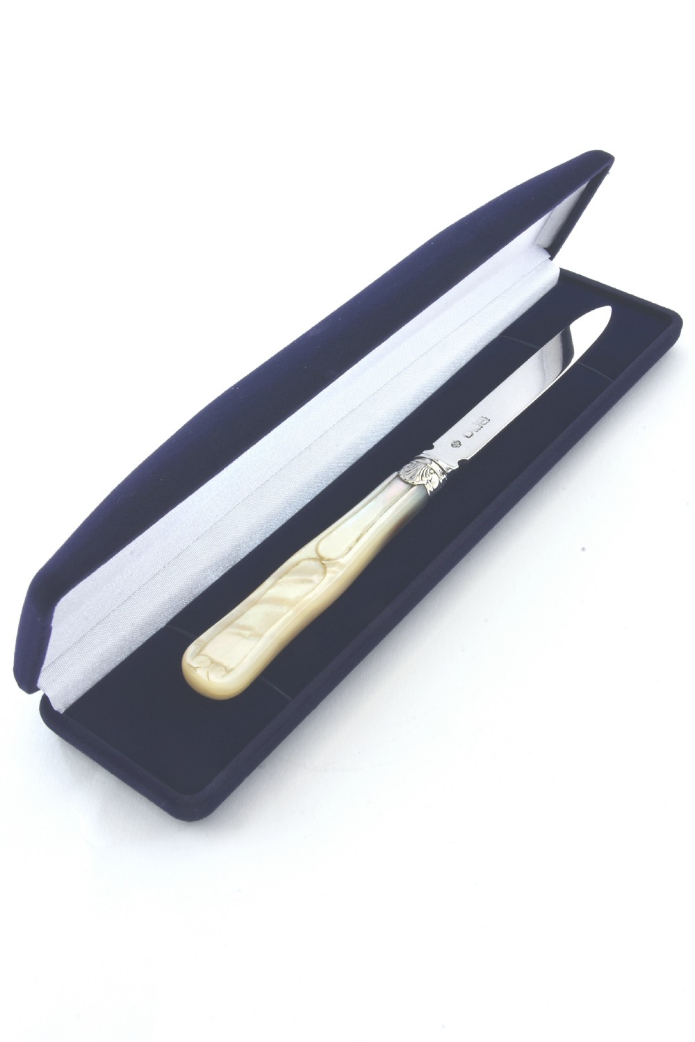 Victorian Solid Silver Letter Opener with Mother of Pearl Handle 1900