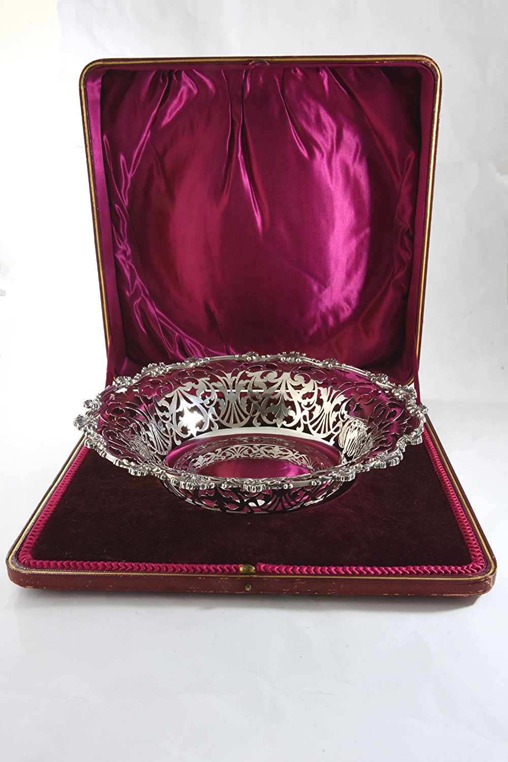 Large Pierced Antique Silver Bowl 1912 (Boxed)
