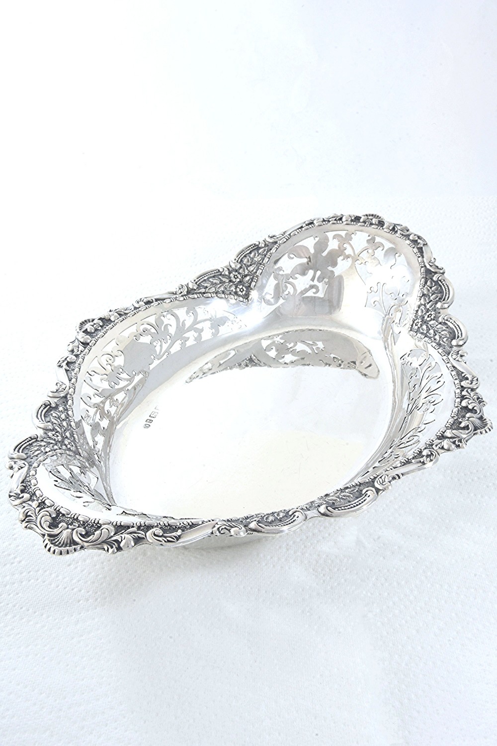 Large Edwardian Silver Dish 1904