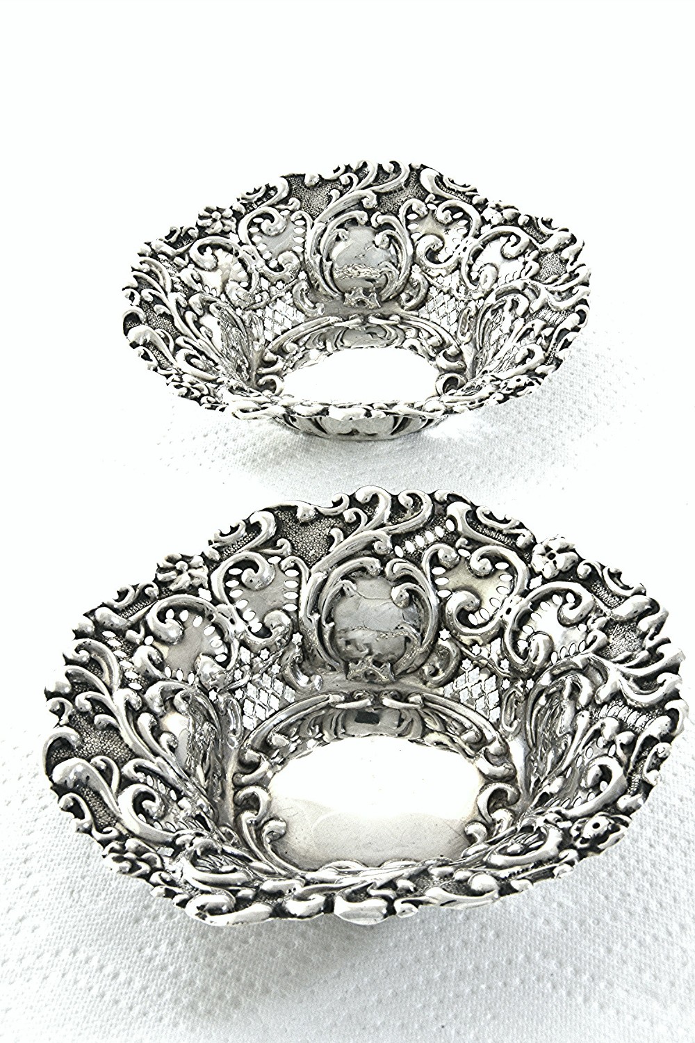 Pair of Edwardian Silver Bonbon Dishes 1902