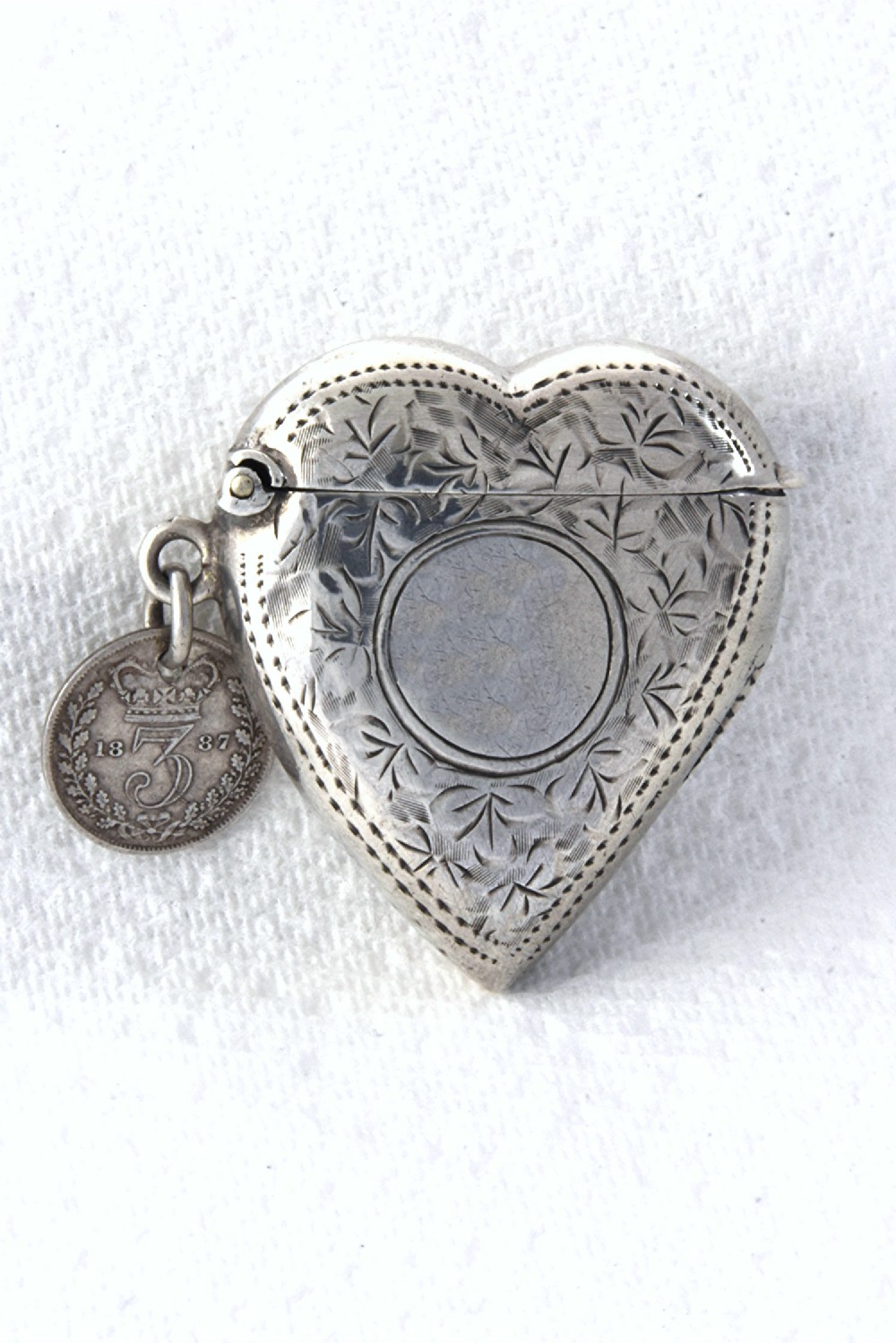 Edwardian Silver Heart-Shaped Vesta Case 1905