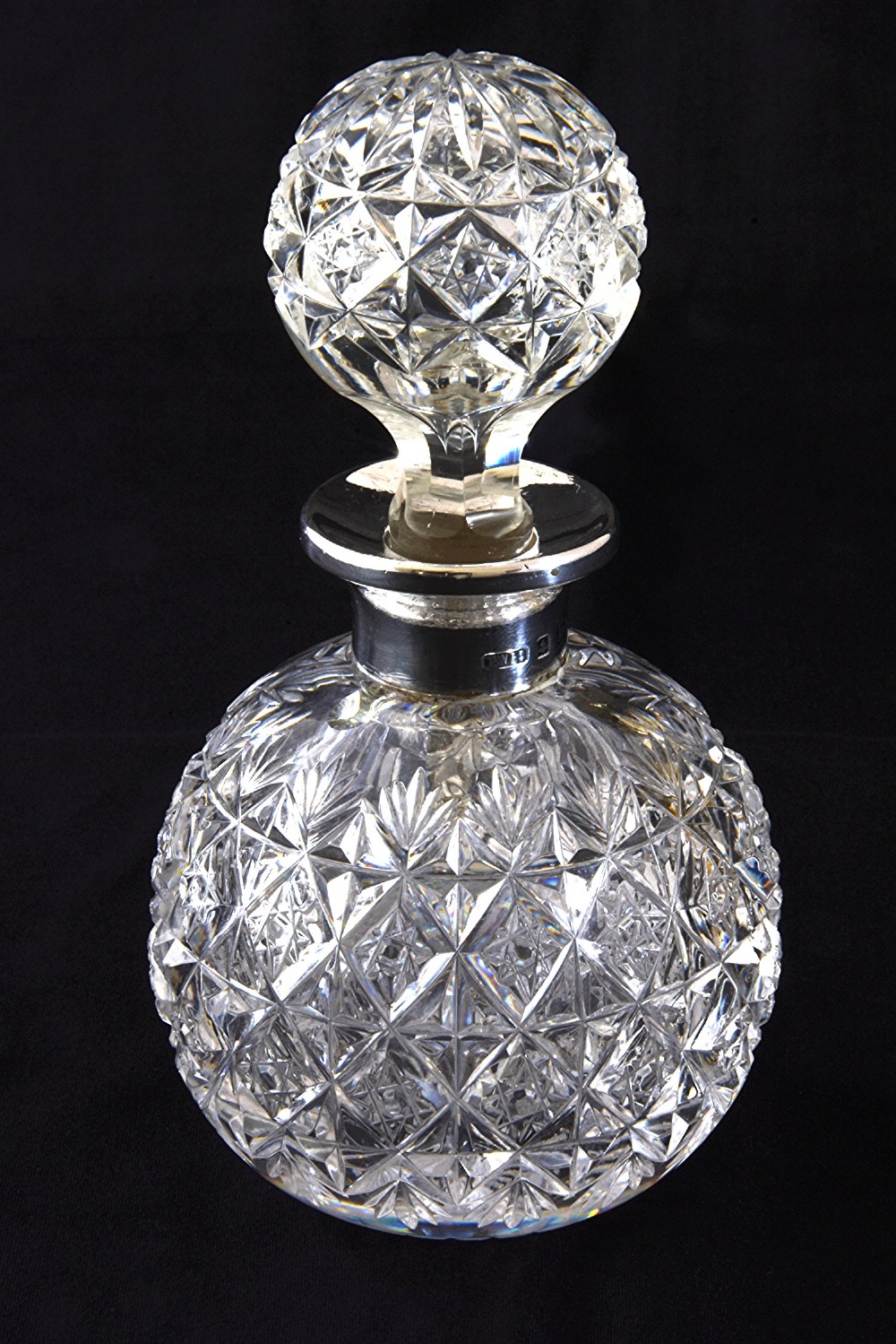 Victorian Silver Mounted Cut Glass Scent Bottle 1900
