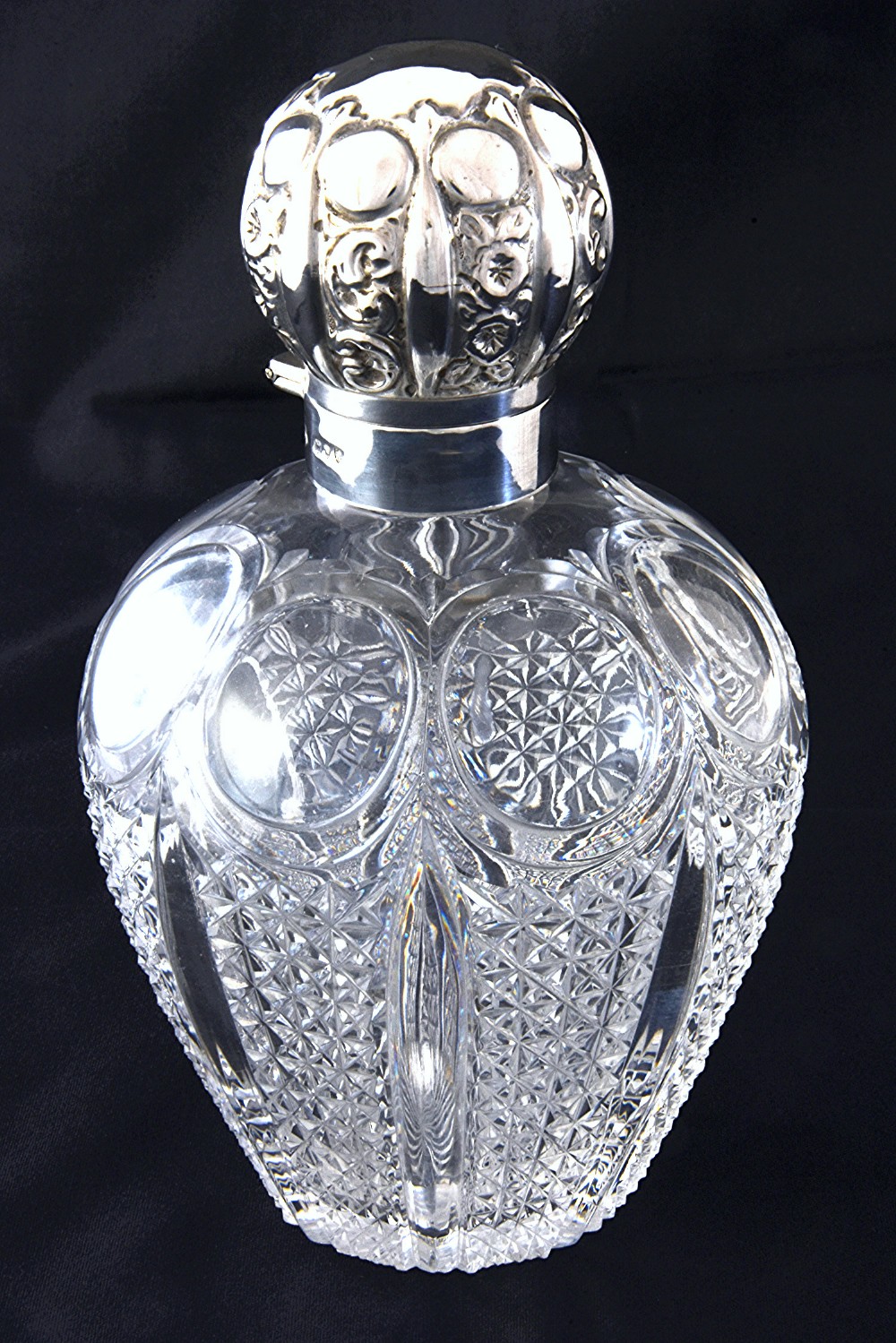 Victorian Silver Mounted Cut Glass Scent Bottle – Mappin & Webb - 1892
