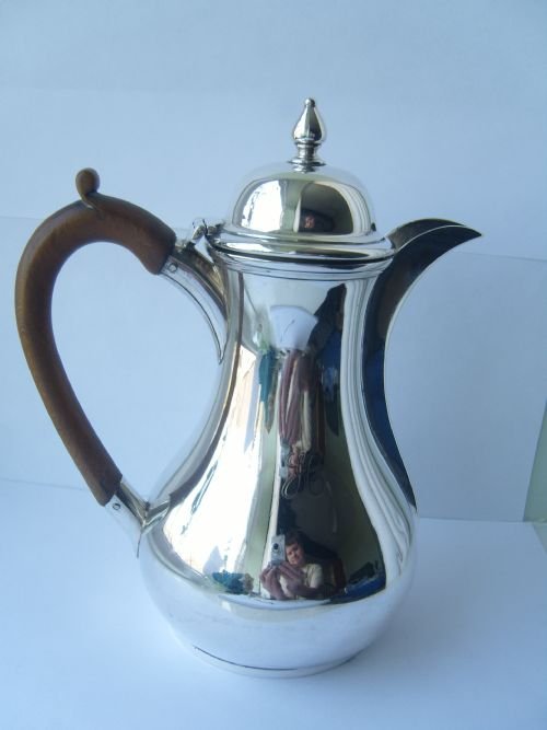 fig 3. Solid Silver Hot Water Jug Hamilton and Inches