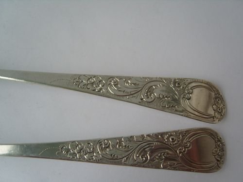 fig 2. Lovely Boxed Pair Georgian Silver Berry Spoons