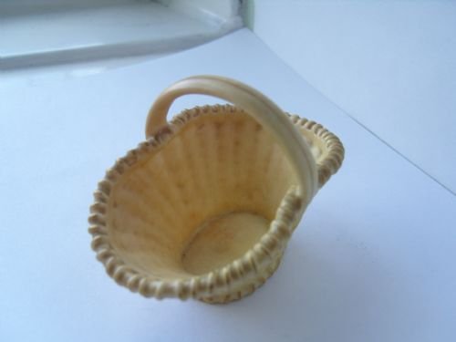 fig 2. Stunning Victorian Royal Worcester Blush Ivory Basket