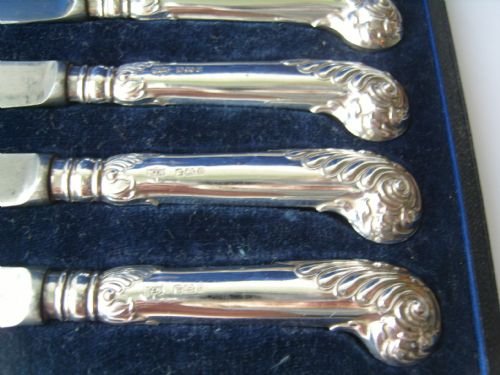 fig 1. Lovely Edwardian Boxed Set Silver Handled Tea Knives