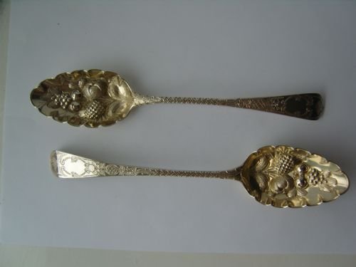 Lovely Pair Georgian Silver Berry Spoons London 1800 Bateman