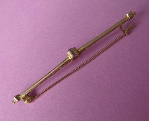 fig 2. FINE EDWARDIAN 9CT ROSE GOLD & AMETHYST BROOCH C1910