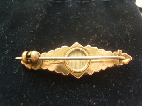 fig 2. 9ct Gold Vintage Ruby and Pearl Brooch