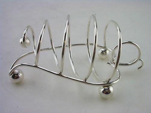 fig 1. STUNNING VICTORIAN HEART Silver TOAST RACKS Birm 1900 W Aitken