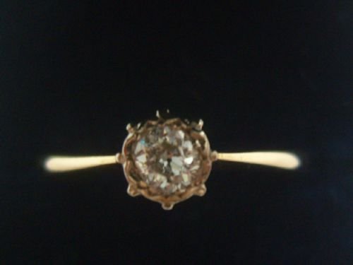 fig 1. Lovely Edwardian 18ct Gold Diamond Solitaire Ring