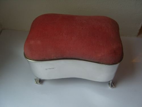 fig 4. Large Edwardian Solid Silver Jewellry / Pin Cushion Box Chester