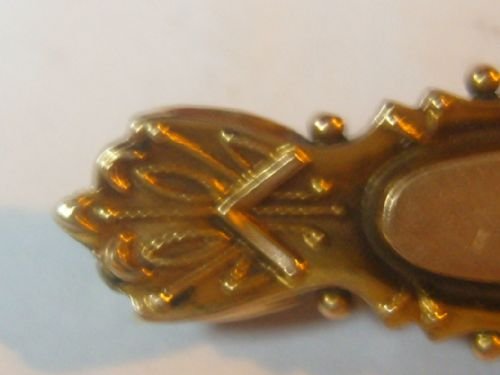fig 2. Lovely Victorian 9ct Gold and Diamond Brooch Chester