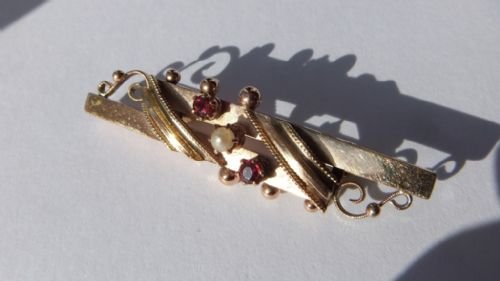 fig 3. Edwardian 9ct gold brooch hallmark Chester 1903 beaded rubies pearl antique