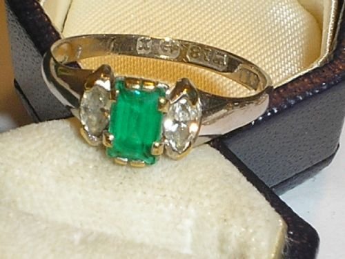 Stunning Victorian 18ct White Gold .60ct Marquise Cut Diamond & Emerald Ring
