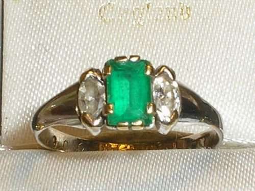 fig 1. STUNNING VICTORIAN 18CT WHITE GOLD .60CT MARQUISE CUT DIAMOND & EMERALD RING 