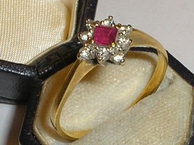 fig 1. STUNNING ART DECO 18CT GOLD & PLATINUM OLD CUT DIAMOND & RUBY RING - R - BEAUTIFUL