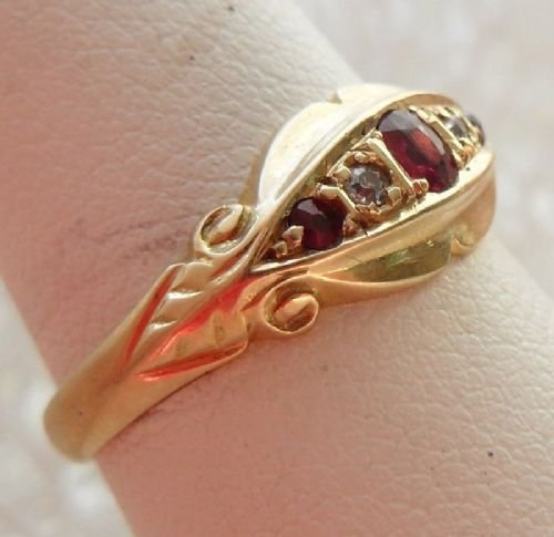 fig 1. Stunning Antique 1911 18ct GOLD DIAMONDS & RUBYS RING : UK: N