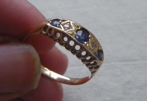 fig 1. Pretty Edwardian 18ct Gold Sapphire and Diamond Ring